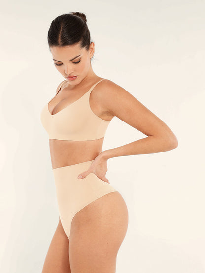 Comfortabele Gladde Plunge Beha: Verstelbare Bandjes, Draadloos voor Optimale Ondersteuning