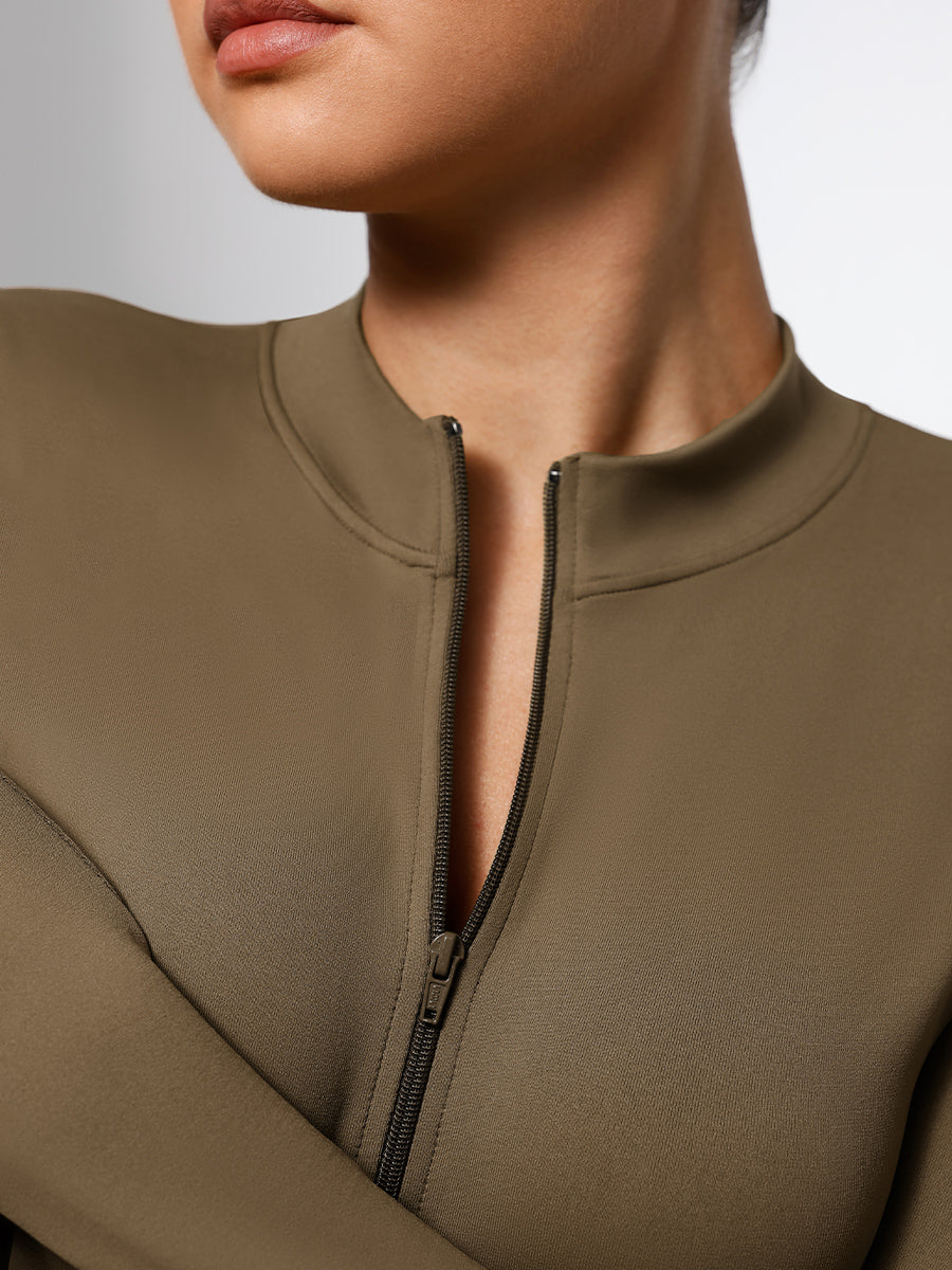 Stijlvolle Lange Mouw Rits String Bodysuit - Perfecte Pasvorm & Comfortabele Stretchstof